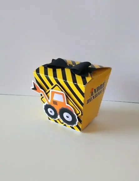 Caixa Sushi - Construção