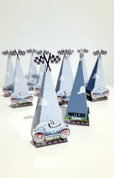 Cone Carro Vintage - 10 cm