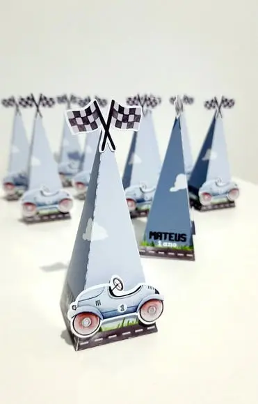 Cone Carro Vintage - 10 cm