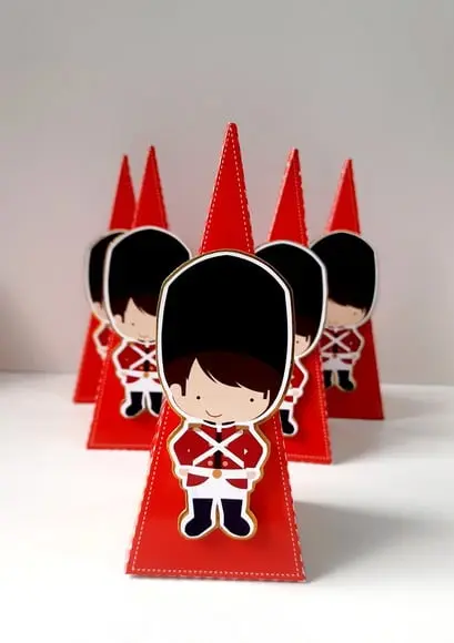 Cone Pirâmide - Soldadinho de Chumbo