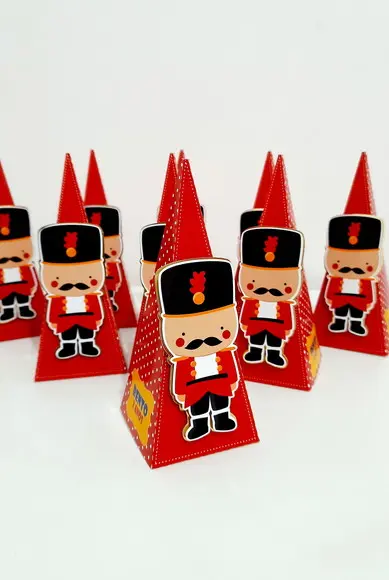 Cone Pirâmide - Soldadinho De Chumbo