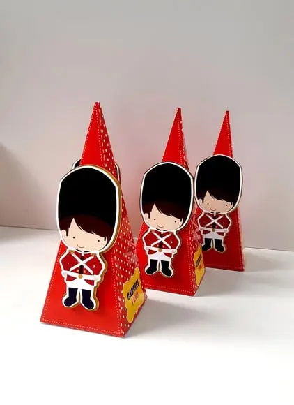 Cone Pirâmide - Soldadinho de Chumbo