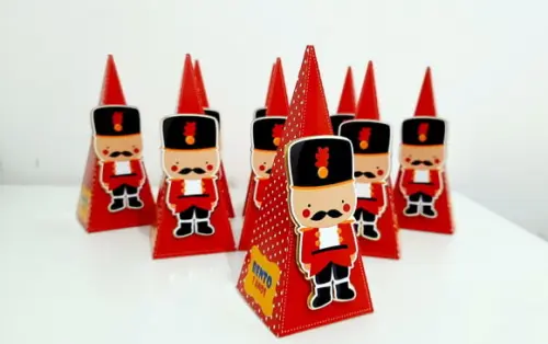 Cone Pirâmide - Soldadinho De Chumbo