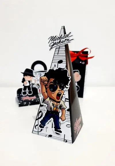 Cone Pirâmide 10 cm - Michael Jackson
