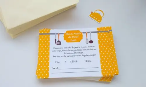 Convite Chá de Panela - Poá Amarelo