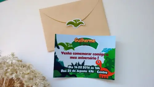 Convite Dinossauro + envelope + adesivo