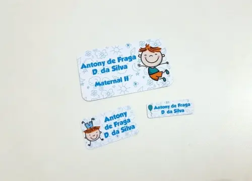 Etiqueta Escolar - Menino