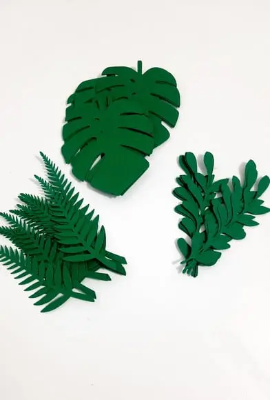 Folhagens 7 cm - 30 Unidades