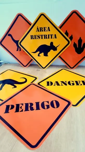 Frete Grátis: Placas Decorativas - Dinossauros