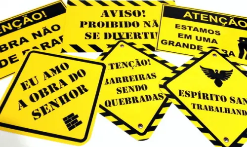 Frete Grátis: Placas Decorativas - Igreja