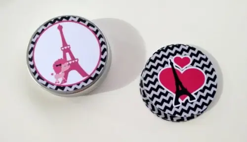 Latinha Poodle Paris