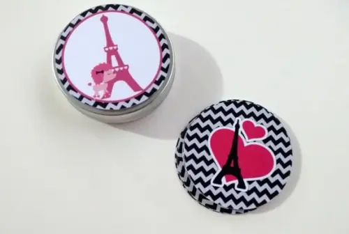 Latinha Poodle Paris