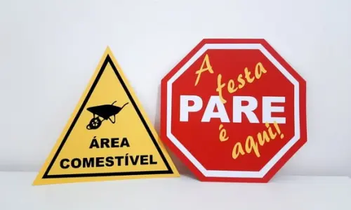 Placa Decorativa 30 cm - Construção Scrap