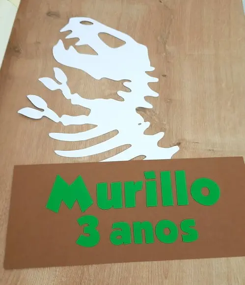 Placa Decorativa Scrap 30 cm - Dinossauro