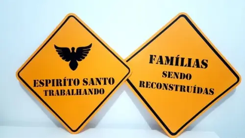 Placa Decorativa Scrap 30 cm - Igreja