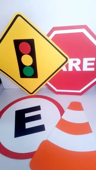 Placa Decorativa Scrap 30 cm - Placas de Trânsito