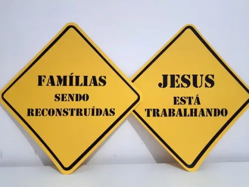 Placa Decorativa Scrap 38 cm - Igreja
