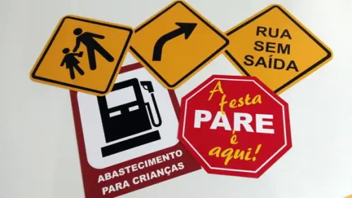 Placas de Trânsito Decorativas