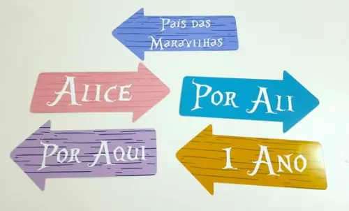 Placas Decorativas - Alice no País das Maravilhas