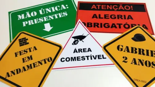 Placas Decorativas - Construção