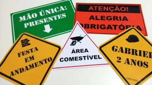 Placas Decorativas - Construção