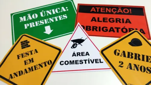 Placas Decorativas - Construção