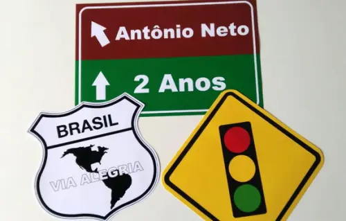 Placas Decorativas - Construção