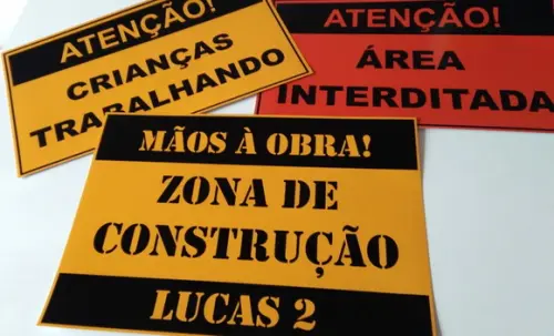 Placas Decorativas - Construção