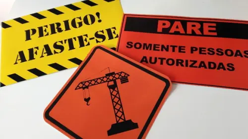 Placas Decorativas - Construção