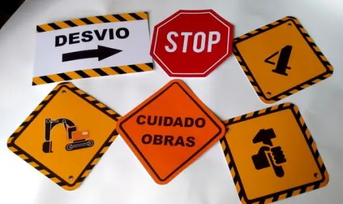 Placas Decorativas - Construção