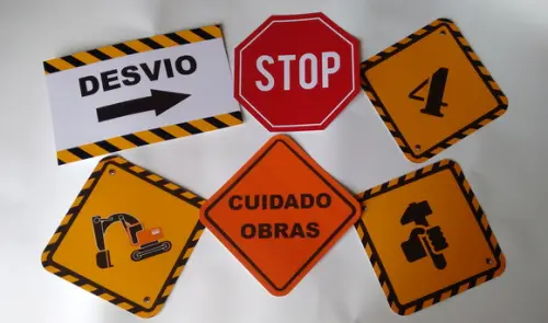 Placas Decorativas - Construção
