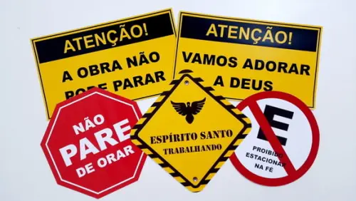 Placas Decorativas - Igreja / Obras