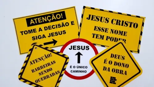 Placas Decorativas - Igreja / Obras