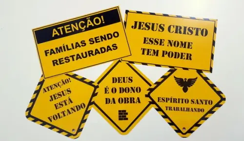 Placas Decorativas - Igreja / Obras