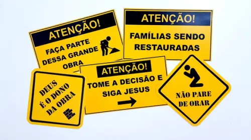 Placas Decorativas - Igreja / Obras