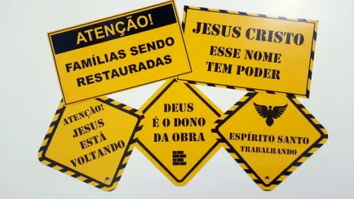 Placas Decorativas - Igreja / Obras