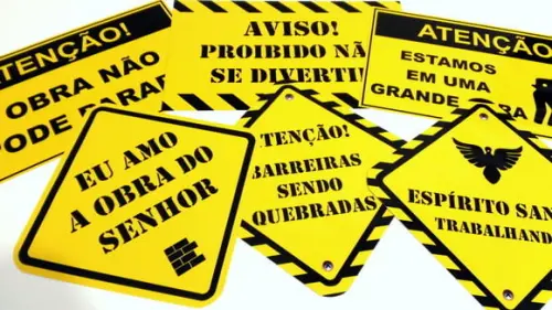 Placas Decorativas - Igreja / Obras