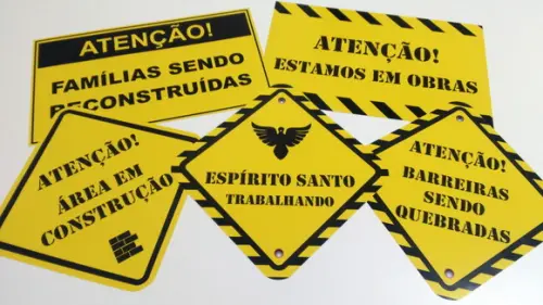 Placas Decorativas - Igreja / Obras
