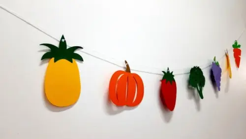 Promoção: Varal de Frutas e Legumes - Quitandinha