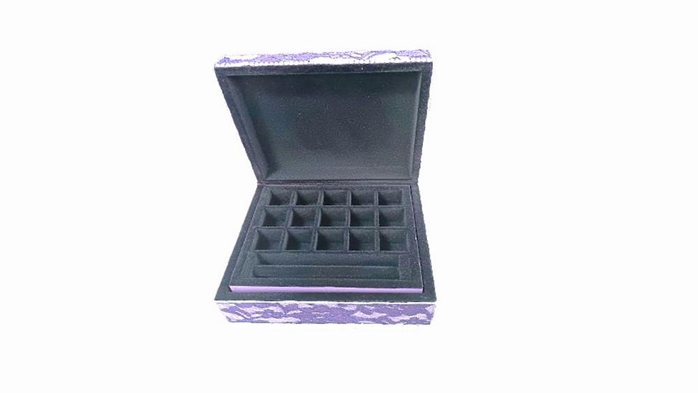 Porta-joias em MDF Rendado, cor lilás e Flocagem Aveludada - Par