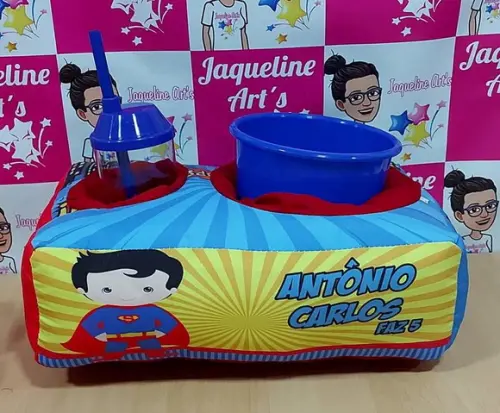 Kit Cinema Mulher Maravilha e Superman