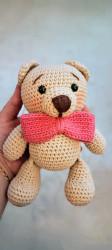 Mini urso com gravata