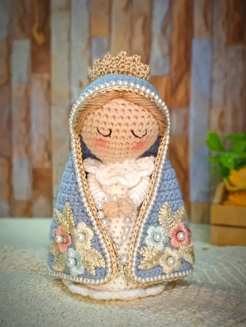 Nossa Senhora bordada