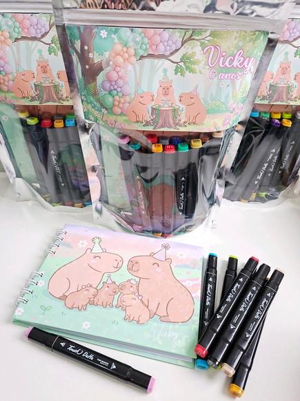 Kit Livro de Colorir Personalizado + Canetinhas Capivara