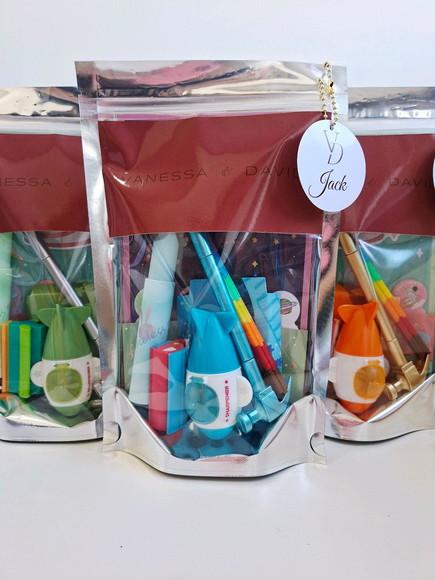 Kit Papelaria Fofa Saquinho 6 Itens e Tag Casamento