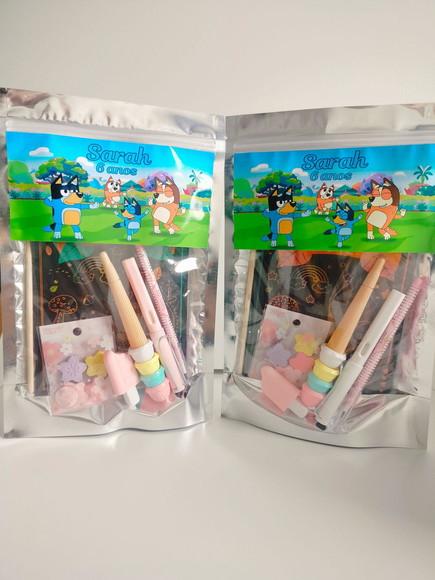 Kit Papelaria Fofa Saquinho com 6 Itens Bingo e Bluey