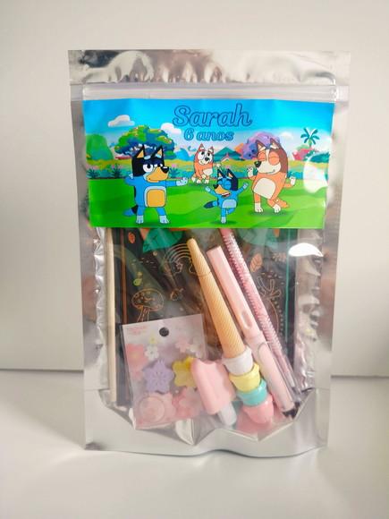 Kit Papelaria Fofa Saquinho com 6 Itens Bingo e Bluey