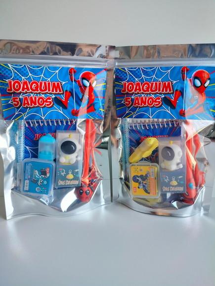 Kit Papelaria Fofa Saquinho com 6 Itens Homem Aranha