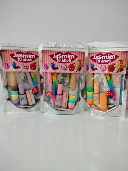 Kit Papelaria Fofa Saquinho Lembrancinha 6 Itens Carmed Fini