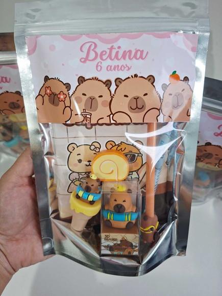Kit Papelaria Fofa Saquinho Zip Personalizado Capivara